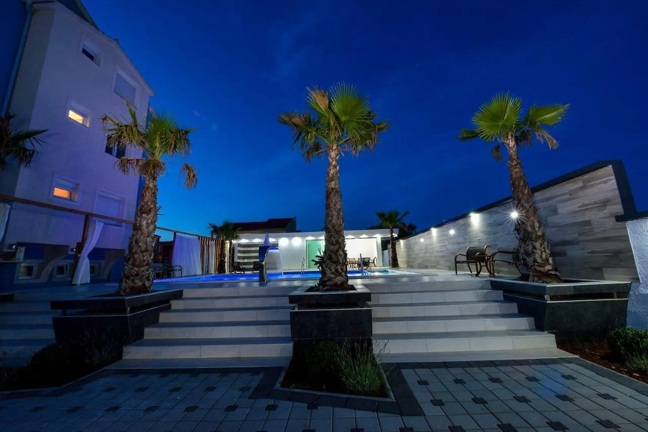 Boutique Residence Cosmopolis 1 Bibinje 4*,  Croatia